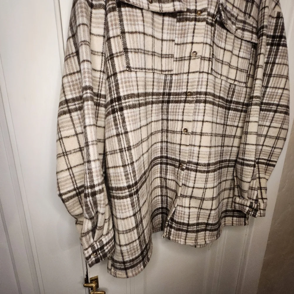 Princess Polly Willa Shirt Beige Women's Sz 8 Button Up Shacket Tan Brown Wool - Picture 7 of 11